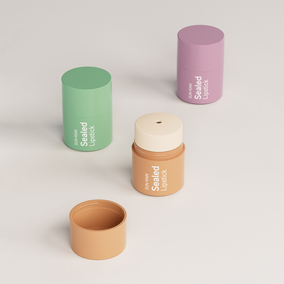 Personalizzato 15g Rotate Lip Gloss Lip Mask Lip Plastic Blush Stick Solid Balm Deodorant Tube Makeup Container Pp Sigillato Bottiglia di rossetto