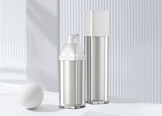 Bottiglia interna senz'aria acrilica della bottiglia 15ml 30ml 50ml pp della pompa per il cosmetico SR2159